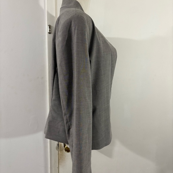 Calvin Klein Women’s Gray Asymmetrical Open Front Blazer Size 14 Career Stretch - Picture 14 of 15